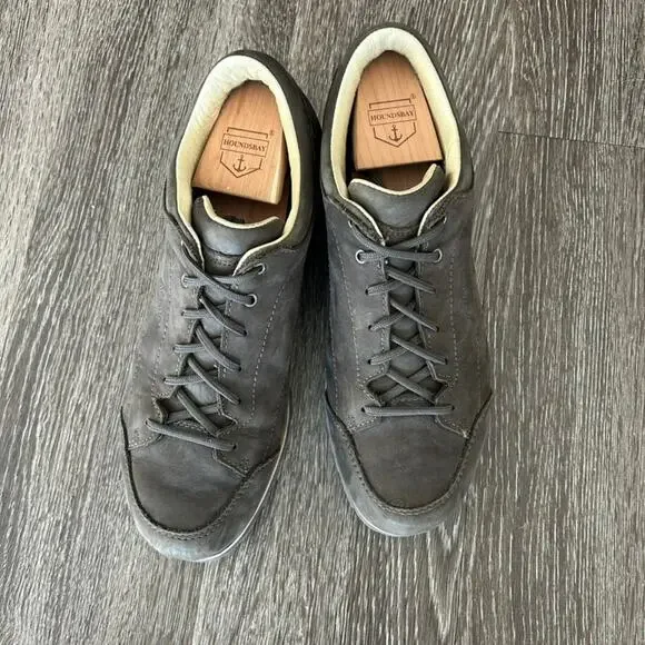 Asolo Town GV Nubuck Gore-Tex Low Hiking Shoe Vibram Sole Brown Approach Outdoor